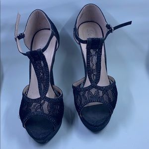Black Lacey Platform Heels